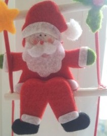weihnachtsmann als weihnachtsschmuck